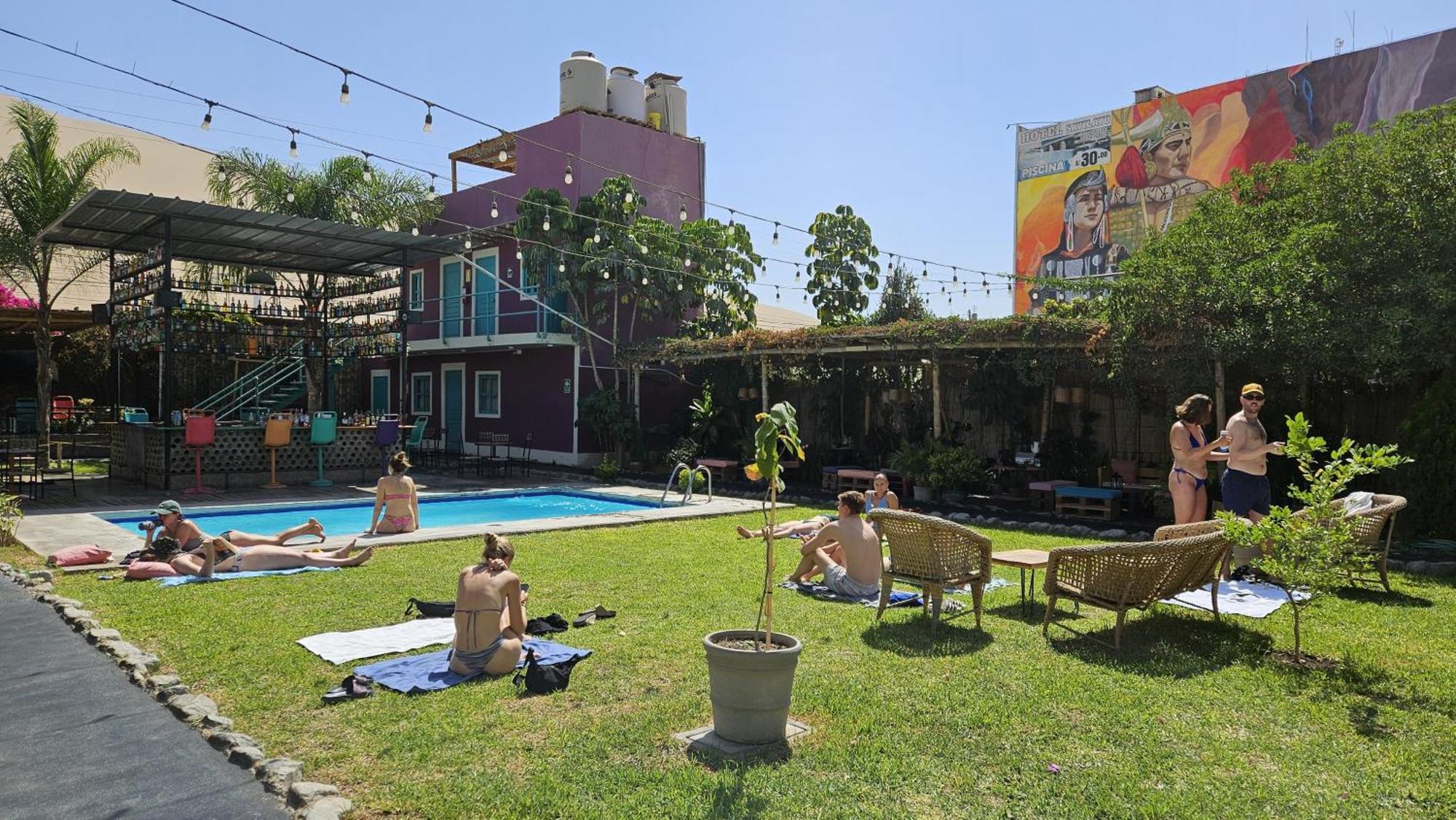 The Upcycled Hostel Huacachina Ica Eksteriør bilde